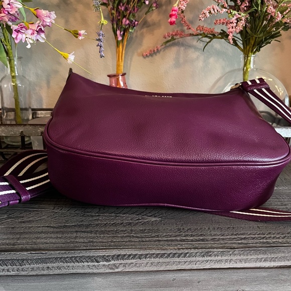 Kate Spade Crossbody Handbag - Picture 8 of 9